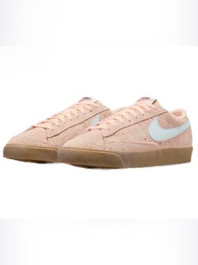 Women’s Nike Blazer Low ’77 Vintage Crimson Tint/Glacier Blue Sneakers